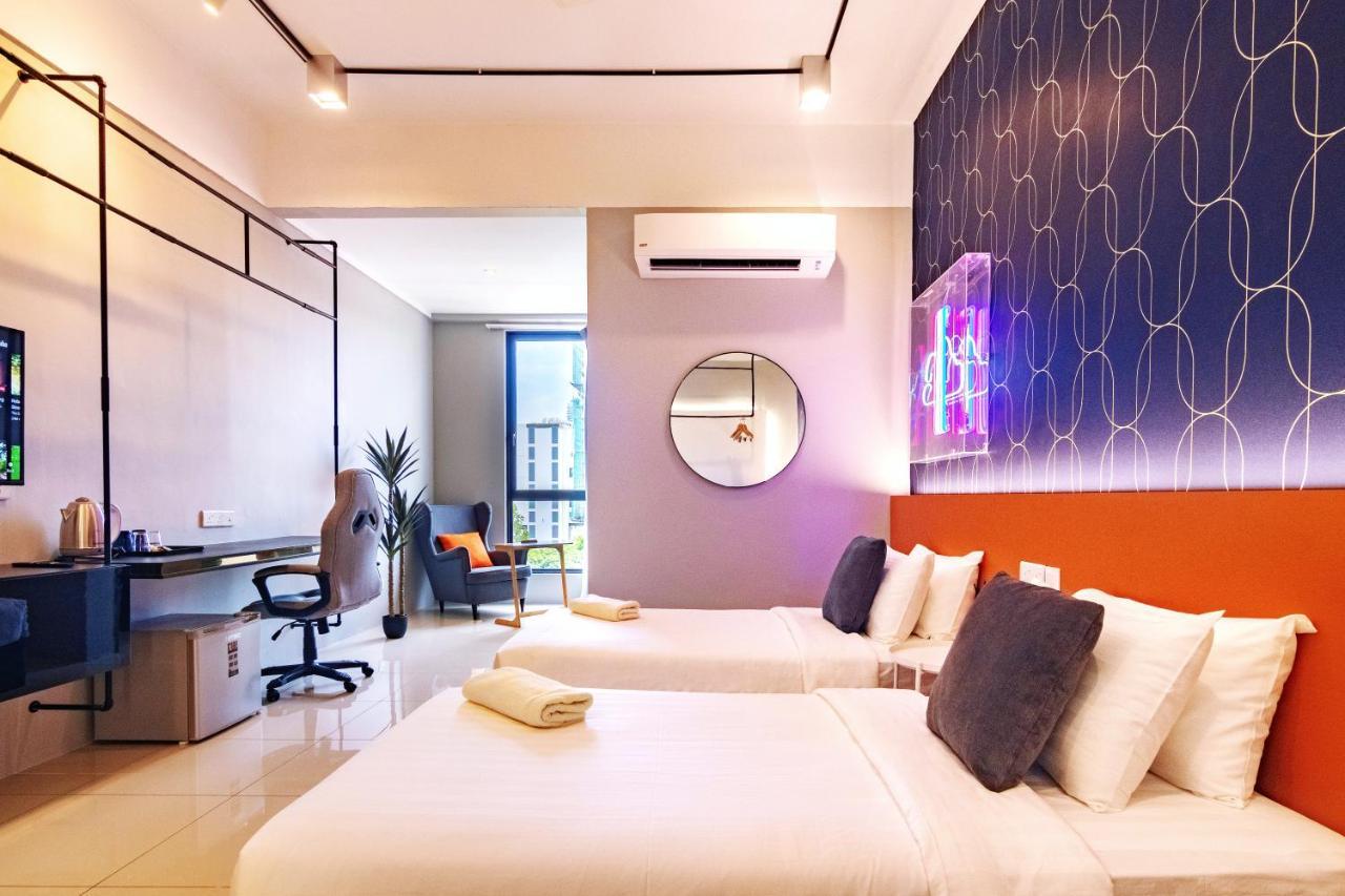 Scott Signature Suites By Alv George Town Exterior foto